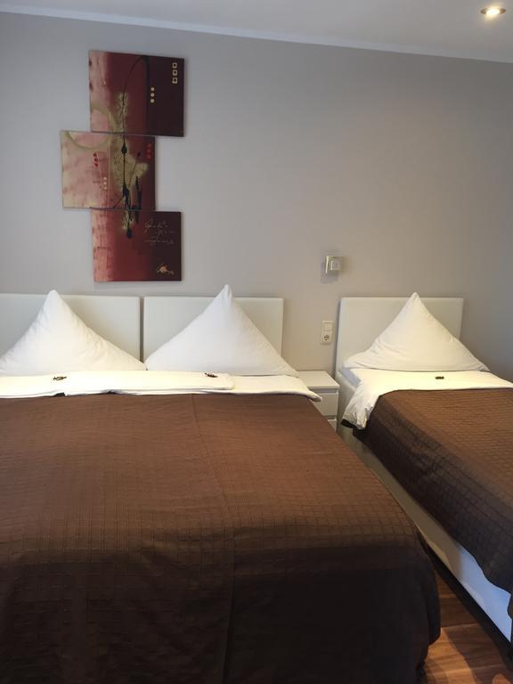 Dreibettzimmer