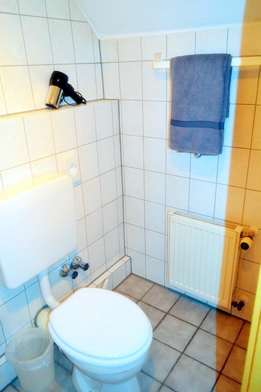 Einzelzimmer mit Dusche